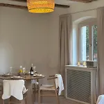 Familien- & Tierfreundliches In Elbnaehe & Mit Direktem Zugang Zum Waldpark * 德累斯顿