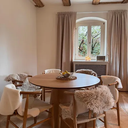 Familien- & Tierfreundliches In Elbnaehe & Mit Direktem Zugang Zum Waldpark Apartamento