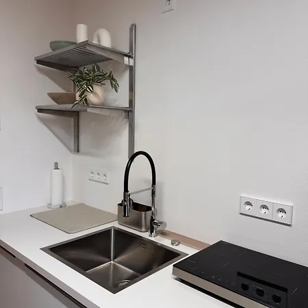 Familien- & Tierfreundliches In Elbnaehe & Mit Direktem Zugang Zum Waldpark Apartamento Dresde