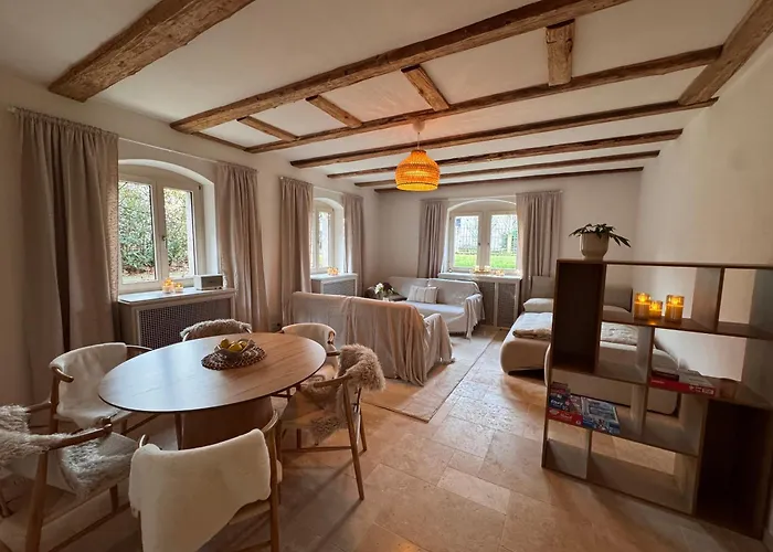 Familien- & Tierfreundliches In Elbnaehe & Mit Direktem Zugang Zum Waldpark *