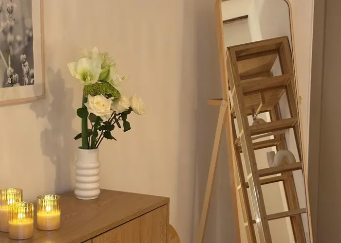 Lägenhet Familien- & Tierfreundliches In Elbnaehe & Mit Direktem Zugang Zum Waldpark Dresden