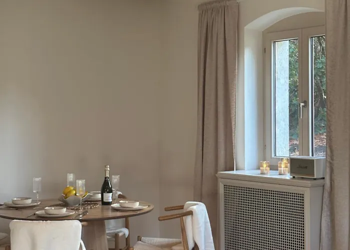 Familien- & Tierfreundliches In Elbnaehe & Mit Direktem Zugang Zum Waldpark * Drážďany