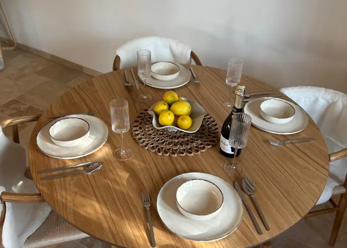 Familien- & Tierfreundliches In Elbnaehe & Mit Direktem Zugang Zum Waldpark Lägenhet Dresden