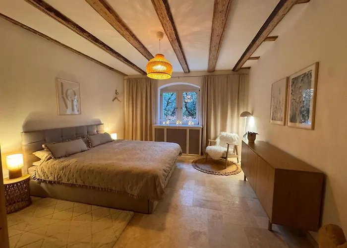 Διαμέρισμα Familien- & Tierfreundliches In Elbnaehe & Mit Direktem Zugang Zum Waldpark Δρέσδη